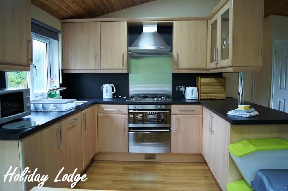 Greenways Valley Holiday Park Great Torrington Bagian luar foto